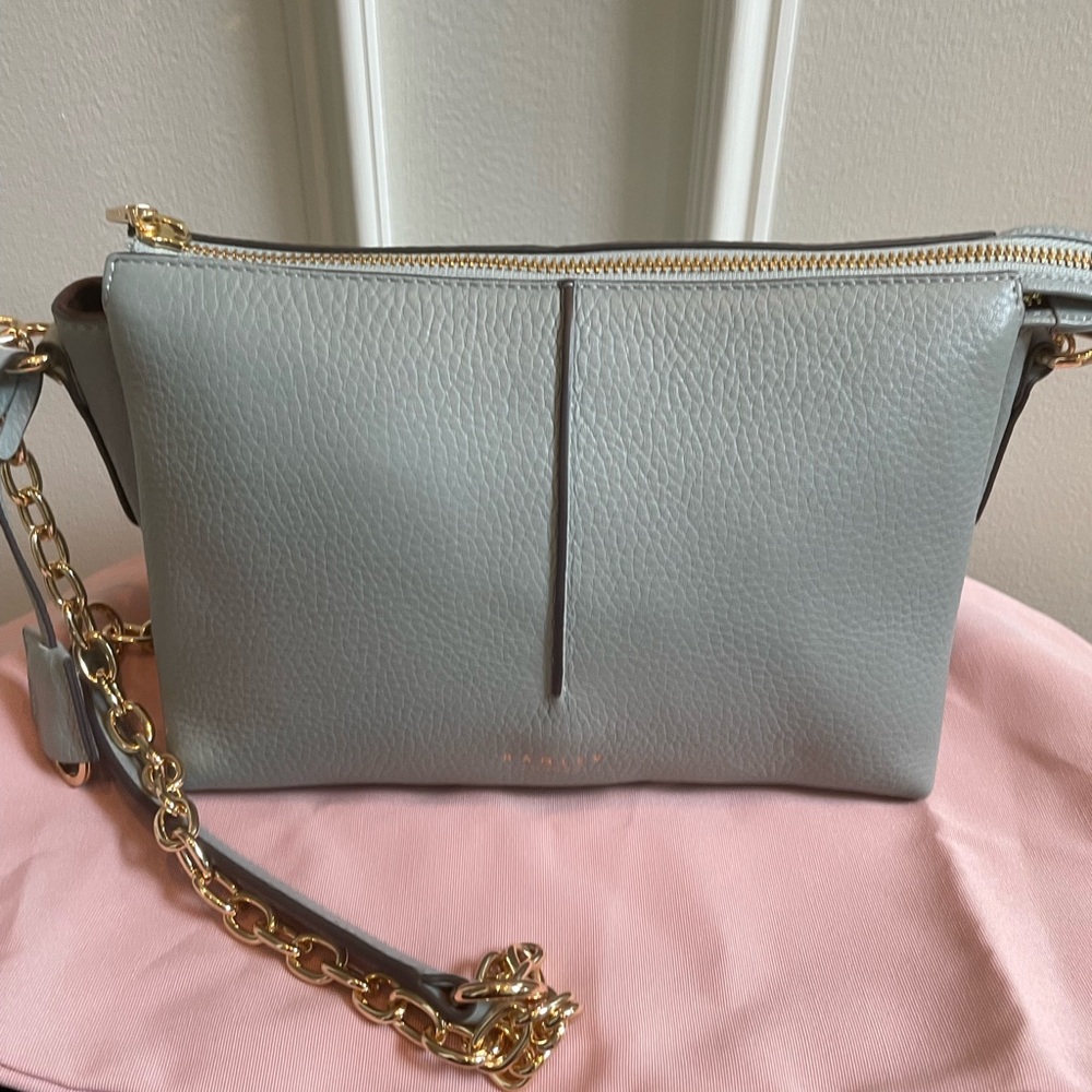 RADLEY LONDON Light Gray Crossbody Bag with Gold Chain